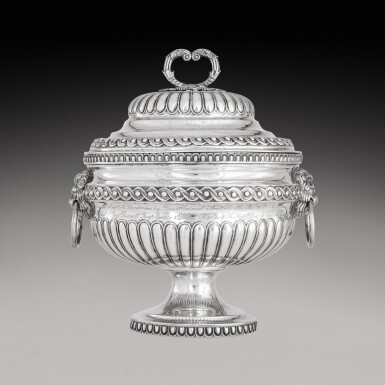 View full screen - View 1 of Lot 395. An Indian Colonial silver soup tureen and cover, James Cox, Madras, circa 1820.