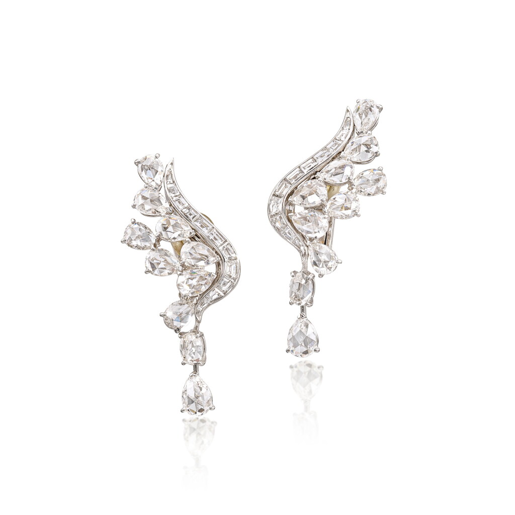 View full screen - View 1 of Lot 1847. ‘Ballet Précieux’ Unique Pair of Diamond Ear Clips | 梵克雅寶 | ‘Ballet Précieux’ 鑽石 耳夾一對.
