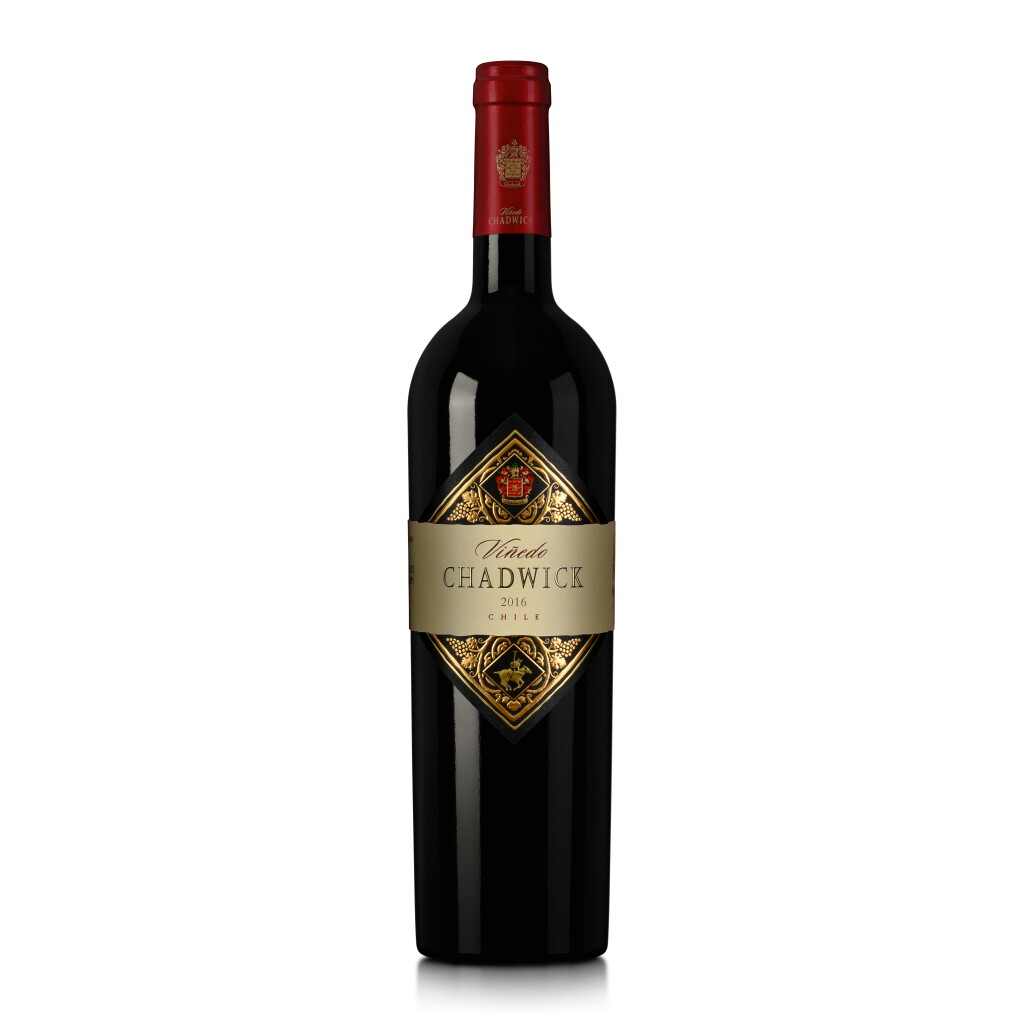 View full screen - View 1 of Lot 6285. Viñedo Chadwick 2002 (12 BT).