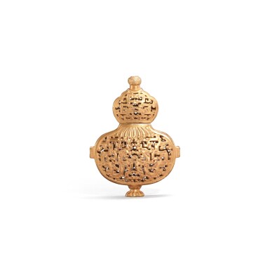 View full screen - View 1 of Lot 9321. A gold-enamelled 'dragon' pomander and cover, Qing dynasty, Qianlong period | 清乾隆 金彩龍紋香囊.