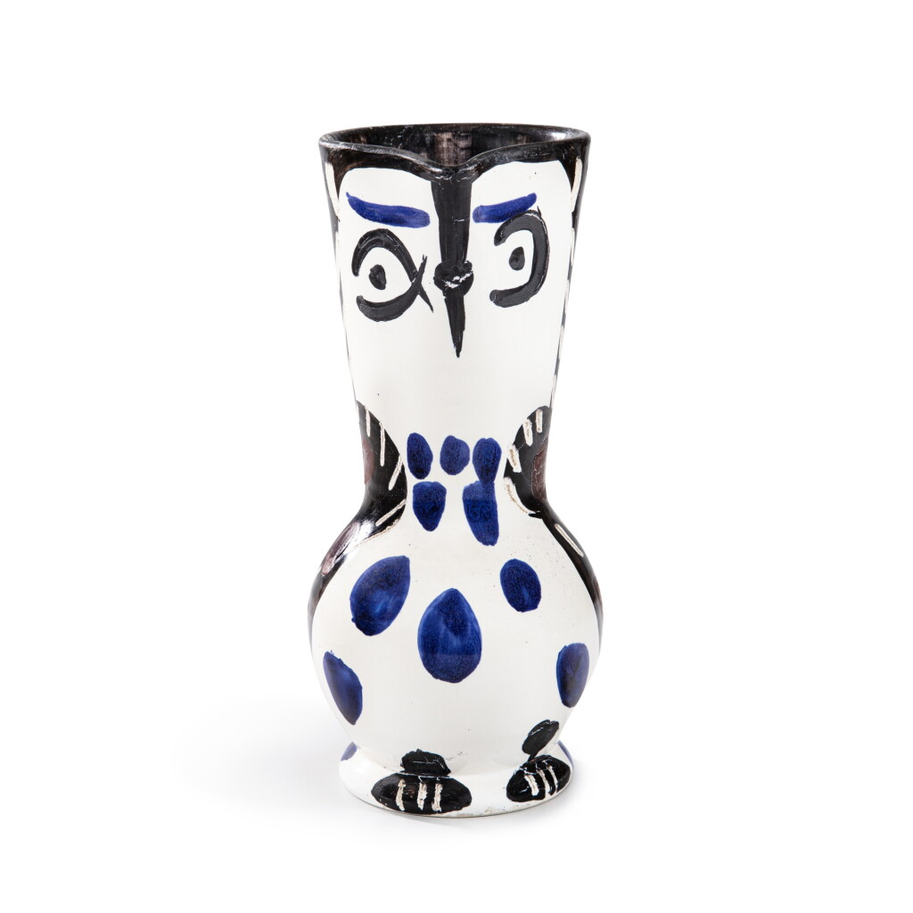 View full screen - View 1 of Lot 81. Cruchon hibou.