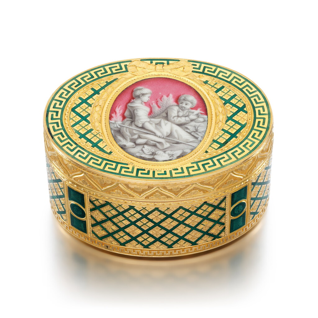 全螢幕檢視 - 查看1253A gold and enamel snuff box, 19th century in earlier style的1