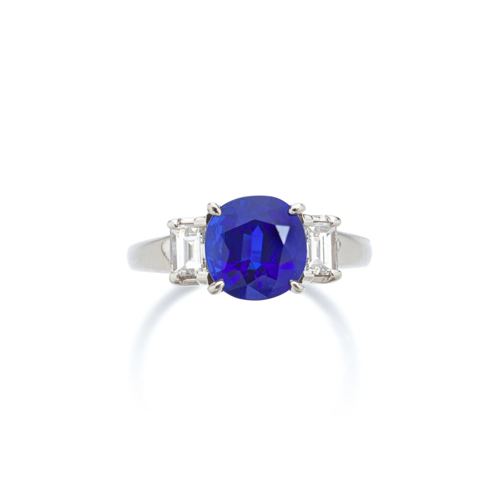 View full screen - View 1 of Lot 938. Sapphire and diamond ring.