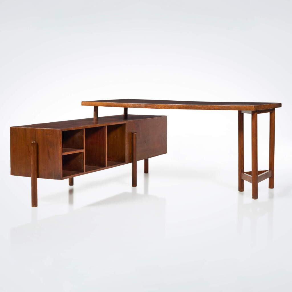 View full screen - View 1 of Lot 563. Desk.
