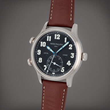 View full screen - View 1 of Lot 372. Calatrava Pilot Travel Time, Reference 5524G-001 | A white gold dual time zone wristwatch with date and dual day/night indication | Circa 2019.