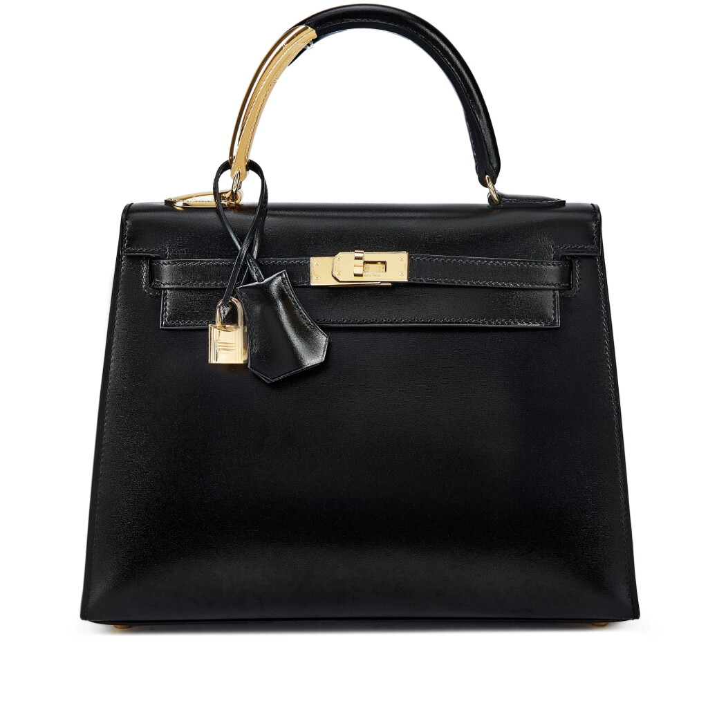 View full screen - View 1 of Lot 5526. Limited Edition Black Box Midas Kelly 25 Sellier 18K Yellow Gold Hardware, 2023.