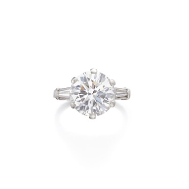 View full screen - View 1 of Lot 248. Diamond ring | 鑽石戒指.