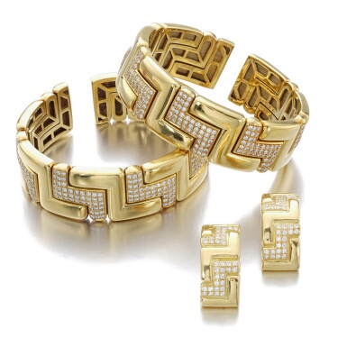 View full screen - View 1 of Lot 77. GOLD AND DIAMOND DEMI-PARURE.