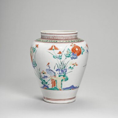 View full screen - View 1 of Lot 49. A Kakiemon vase | Edo period, late 17th century.