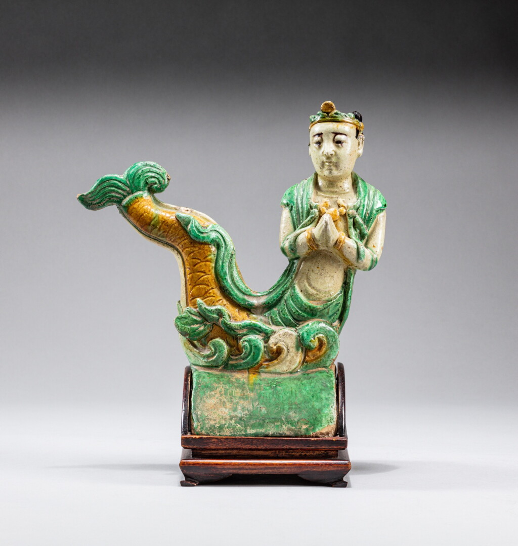 View full screen - View 1 of Lot 20. A sancai-glazed roof tile, Ming dynasty | 明 三彩像瓦當.