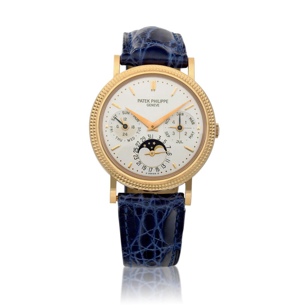 View full screen - View 1 of Lot 2236. Reference 5039 | A pink gold perpetual calendar wristwatch with moon phases, 24 hours and leap year indication, Made in 1998 | 百達翡麗 | 型號5039 | 粉紅金萬年曆腕錶,備月相、24小時及閏年顯示,1998年製.