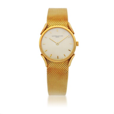 View full screen - View 1 of Lot 905. VACHERON CONSTANTIN | REF 6460 YELLOW GOLD WRISTWATCH WITH FANCY LUGS AND GAY FRERES BRACELET CIRCA 1965.