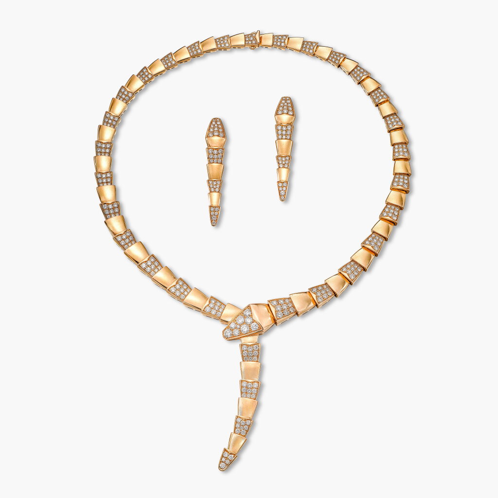 View full screen - View 1 of Lot 1612. Gold and Diamond ‘Serpenti Viper’ Demi-Parure | 寶格麗 | K金 配 鑽石 ‘Serpenti Viper’ 項鏈 及 耳環 套裝.