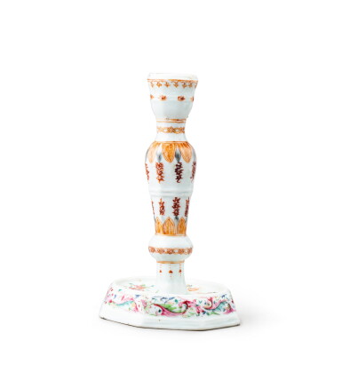 View full screen - View 1 of Lot 161. A rare 'Companie des Indes' famille rose candlestick Qing dynasty, Qianlong period | 清乾隆 外銷粉彩燭台.