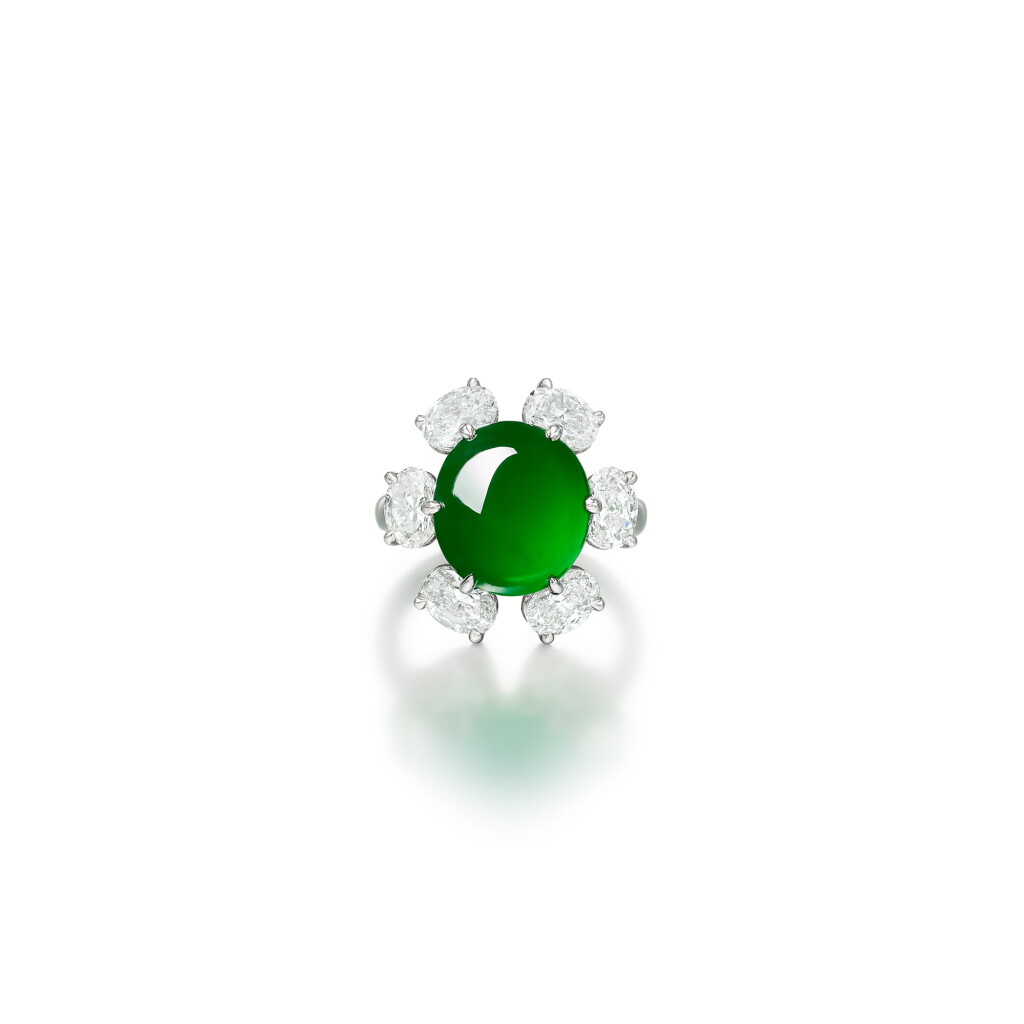 View full screen - View 1 of Lot 1823. Jadeite and Diamond Ring | 天然翡翠 配 鑽石 戒指.