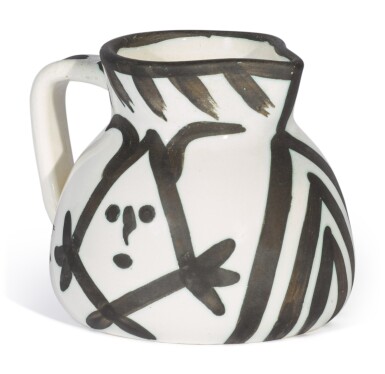 View full screen - View 1 of Lot 41. PABLO PICASSO | PICHET TÊTES (A. R. 221).