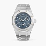 Royal Oak, Reference 25730ST.OO.0789ST.07 | A stainless steel dual time zone bracelet watch with date and power reserve indication, Circa 2004