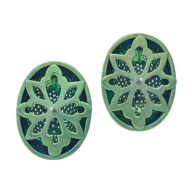 Cover image 0