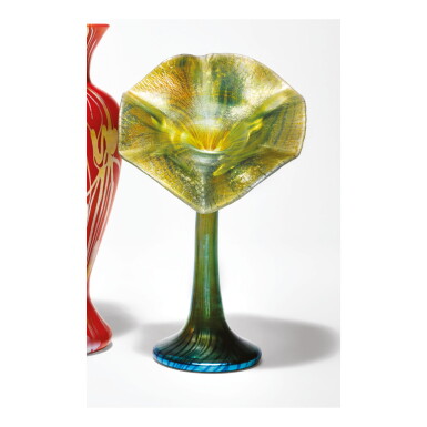 View full screen - View 1 of Lot 54. STEUBEN GLASS WORKS | "JACK-IN-THE-PULPIT" VASE.
