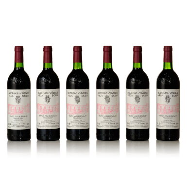 View full screen - View 1 of Lot 180. Vega Sicilia, 'Valbuena No. 5' 1995 (11 BT).