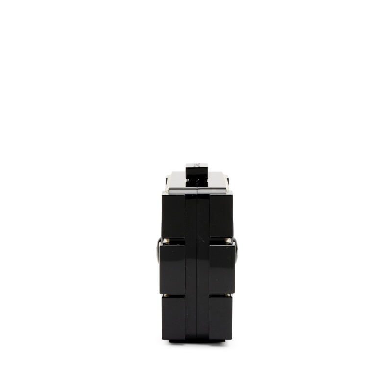 Cover image 0