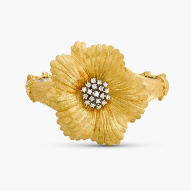 View full screen - View 1 of Lot 140. Diamond Bangle.