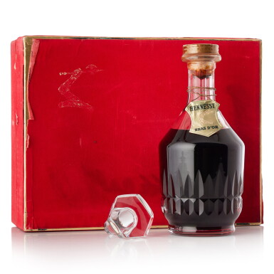 View full screen - View 1 of Lot 6552. Hennessy Bras D'or Cognac Crystal Decanter 40.0 abv NV (1 BT70).