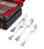 A 72-piece silver flatware set by Alphone Debain, Paris, circa 1910 | Ménagère de 72 pièces en argent par Alphone Debain, Paris, vers 1910