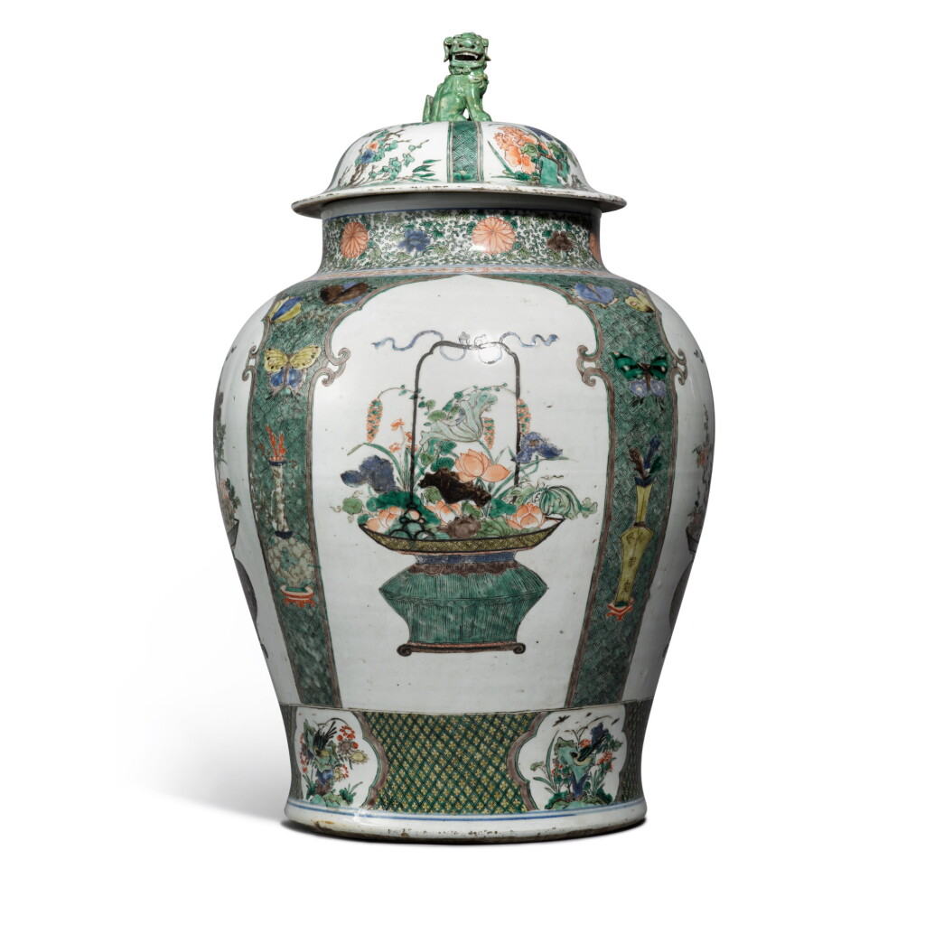 View full screen - View 1 of Lot 232. A Large Chinese Famille-Verte 'Flower Baskets' Jar and Cover Qing Dynasty, Kangxi Period | 清康熙 五彩開光花籃紋大蓋罐.