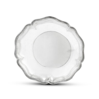 View full screen - View 1 of Lot 24. A large silver circular deep dish, Antoine Sébastien Durand, Paris, 1752-1753 | Grande jatte ronde en argent par Antoine Sébastien Durand, Paris, 1752-1753 .