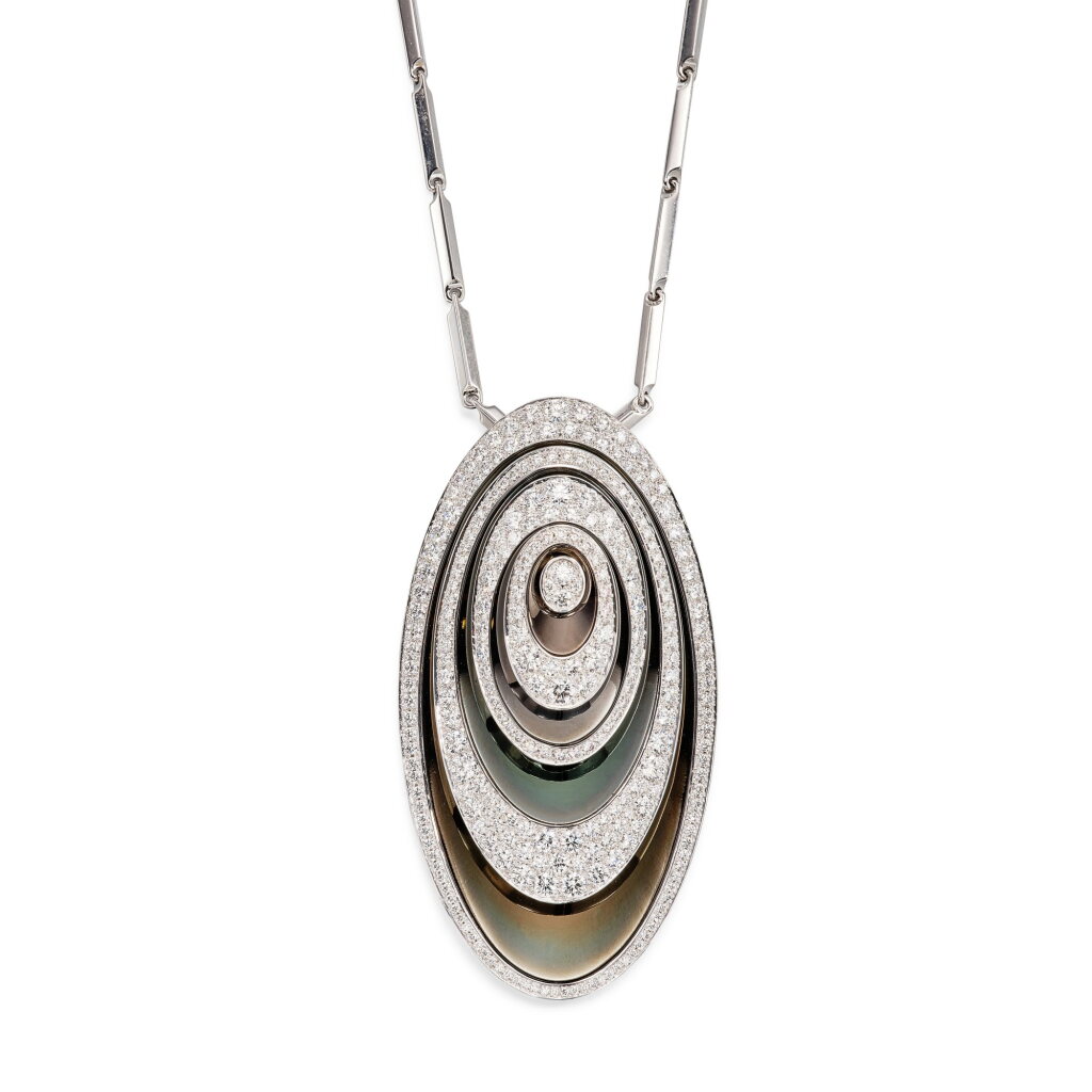 View full screen - View 1 of Lot 530. ‘Hypnose’ Diamond and Lacquer Pendent Necklace / Brooch | 卡地亞 | ‘Hypnose’ 鑽石 及 漆繪 項鏈 / 胸針 .
