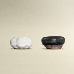 A Cizhou black-glazed waterpot and a ge-type waterpot, Jin - Yuan dynasty | 金 磁州窰黑釉水丞 及 元 仿哥釉水丞