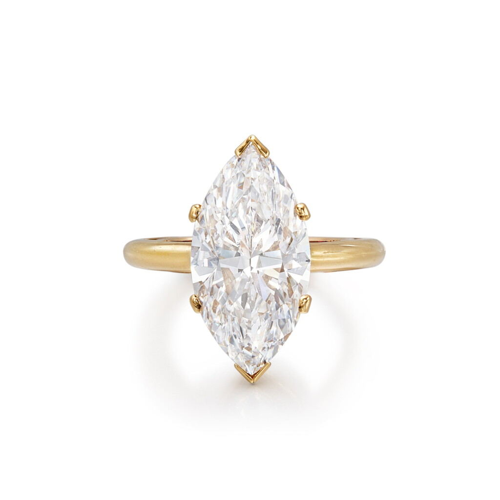 View full screen - View 1 of Lot 1861. Diamond Ring | 卡地亞 | 5.58克拉 欖尖形 D色 内部無瑕 鑽石戒指.