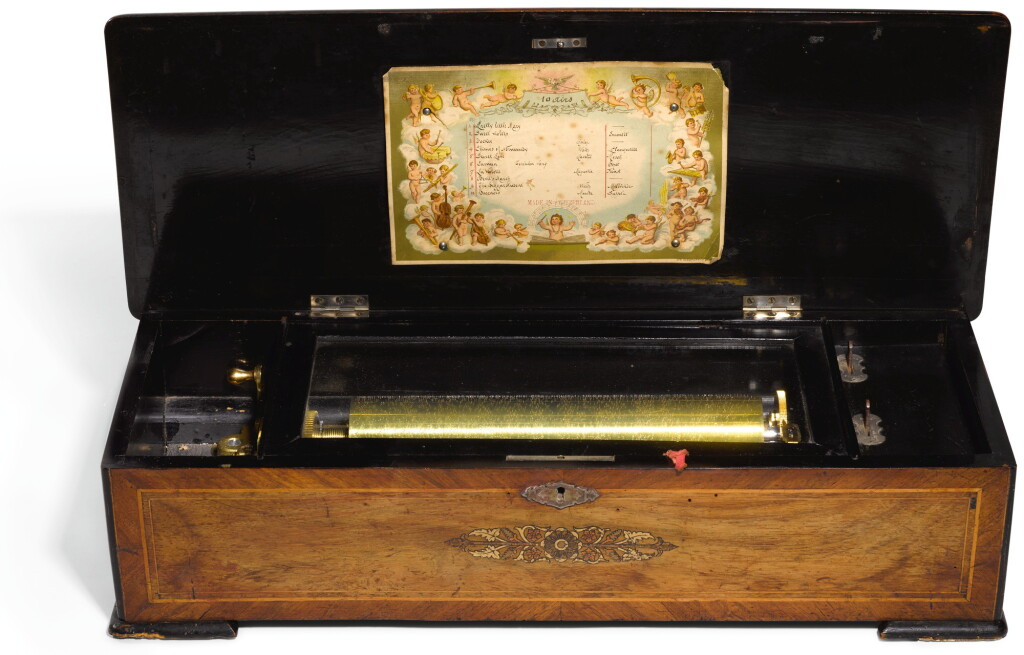 View full screen - View 1 of Lot 100. SWISS | A ROSEWOOD AND INLAID CYLINDER MUSICAL BOX CIRCA 1900.