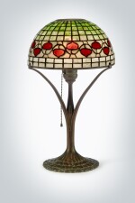 "Vine Border" Table Lamp