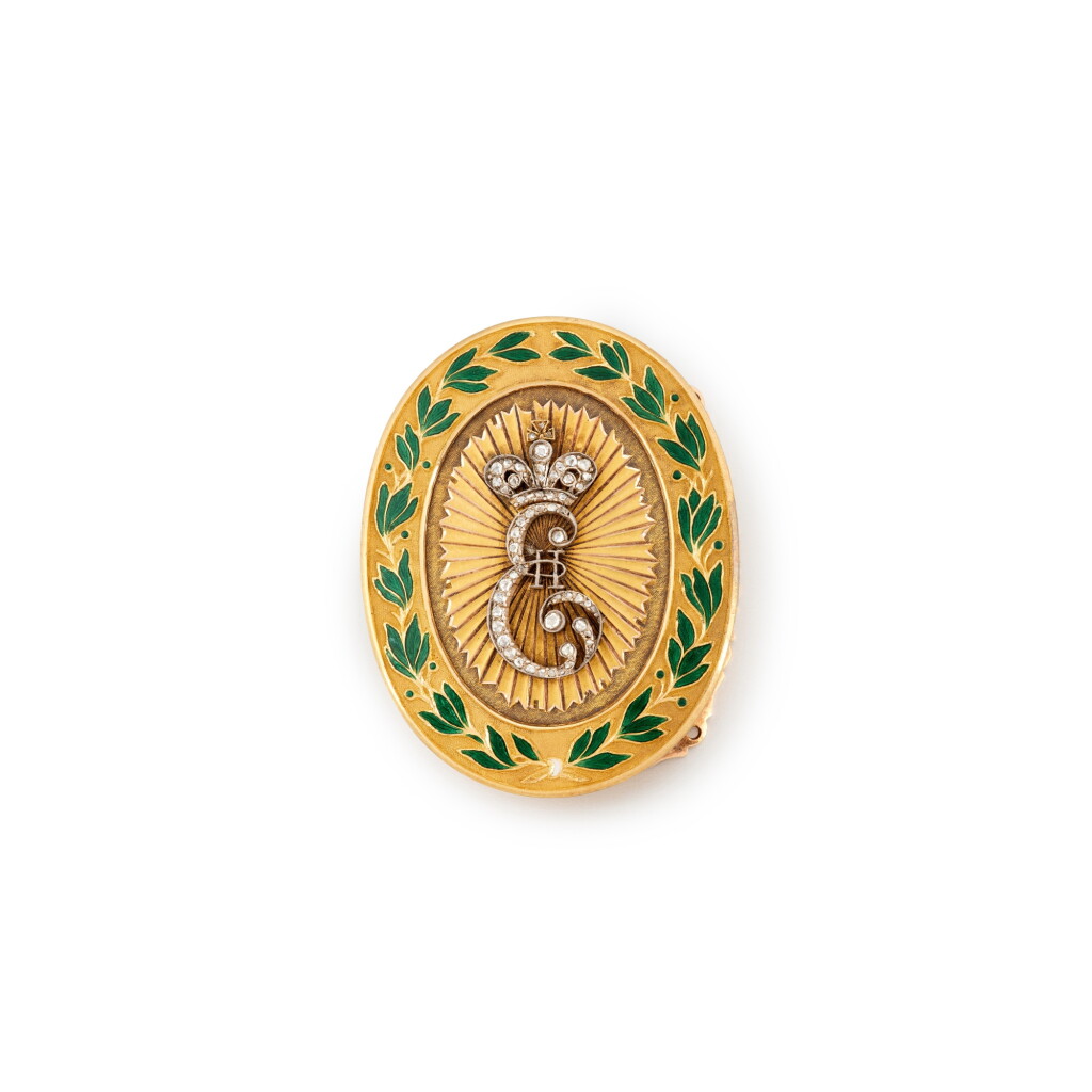 View full screen - View 1 of Lot 1000. An imperial presentation jewelled gold and champlevé enamel portrait miniature locket, probably Russia, late 18th century.