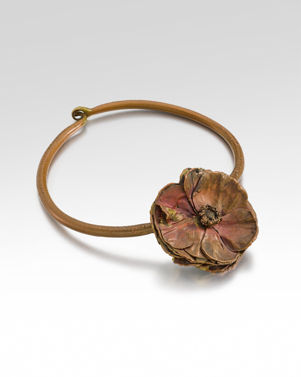 View full screen - View 1 of Lot 284. Anémone necklace.