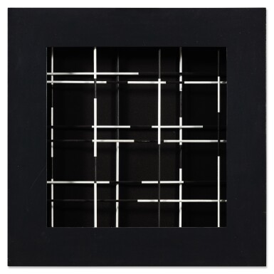 View full screen - View 1 of Lot 358. Mobile trame noir et blanc .