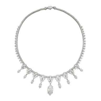 View full screen - View 1 of Lot 13. Diamond Necklace.