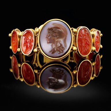 View full screen - View 1 of Lot 286. Bracelet set with intaglios; centred on a large cameo with Minerva.