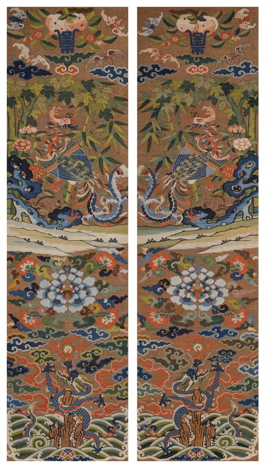 View full screen - View 1 of Lot 618. A pair of gold-ground silk kesi 'dragon and phoenix' chair covers, Qing dynasty, late 17th century | 清十七世紀末 金地緙絲龍鳳呈祥紋椅披一對.