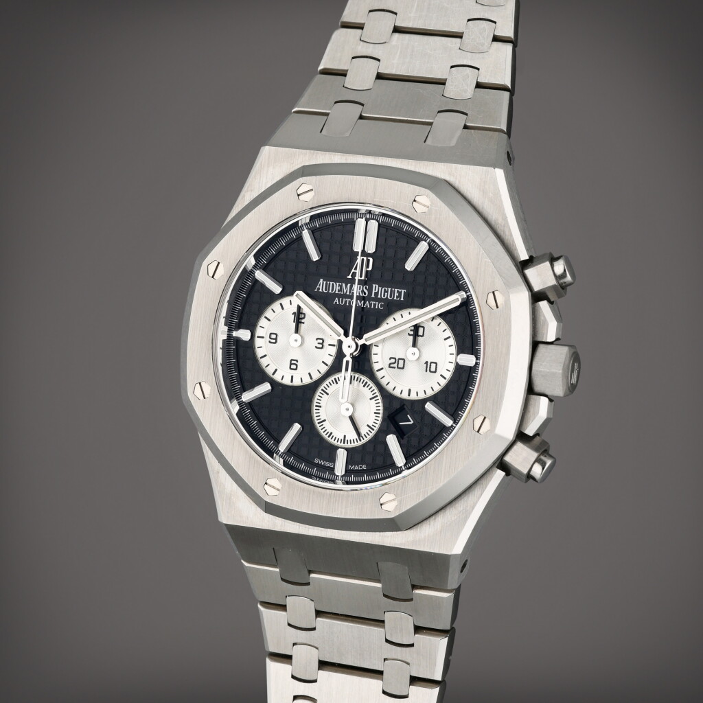 View full screen - View 1 of Lot 207. Reference 26331ST.OO.1220ST.02 Royal Oak | A stainless steel automatic chronograph wristwatch with date and bracelet, Circa 2015.