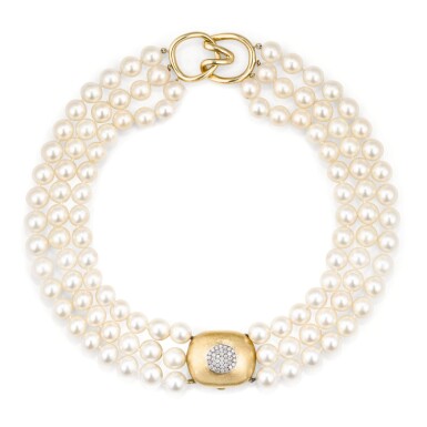 View full screen - View 1 of Lot 173. COLLIER PERLES DE CULTURE ET DIAMANTS, ANGELA CUMMINGS POUR TIFFANY & CO., 1981 | CULTURED PEARL AND DIAMOND CHOKER, ANGELA CUMMINGS FOR TIFFANY & CO., 1981.