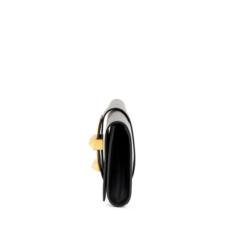 Cover image 0