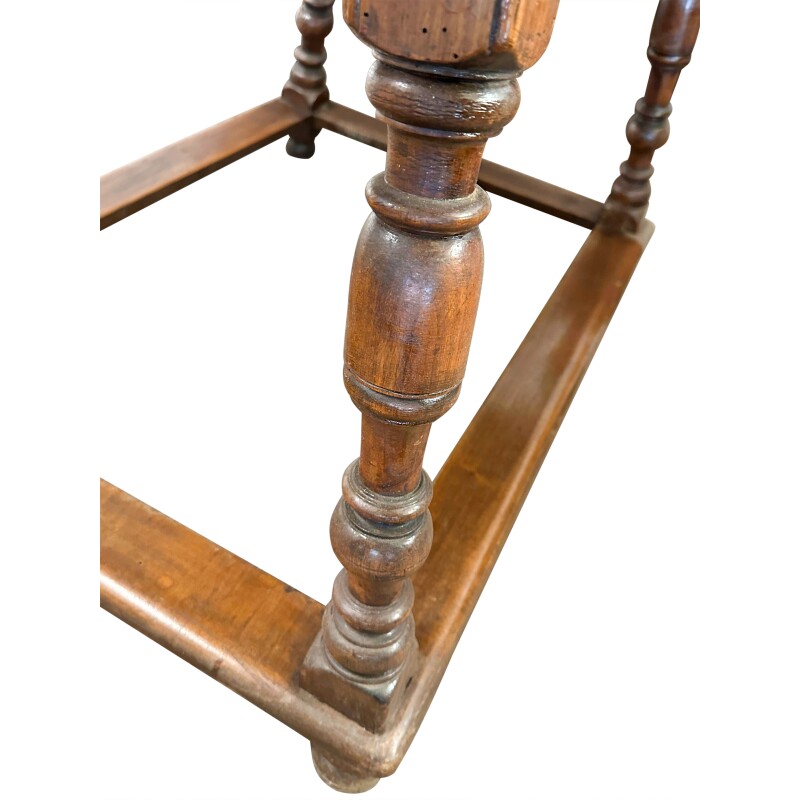 Cover image 0