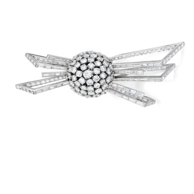 View full screen - View 1 of Lot 76. Cartier | Diamond Brooch.