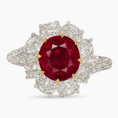 View full screen - View 1 of Lot 1728. Ruby and Diamond Ring | 2.52克拉 天然「緬甸」未經加熱 紅寶石 配 鑽石 戒指.