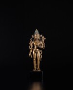 A copper-alloy figure of Avalokiteshvara Padmapani, Tibet, circa 14th century | 約十四世紀 藏傳銅合金觀音菩薩立像