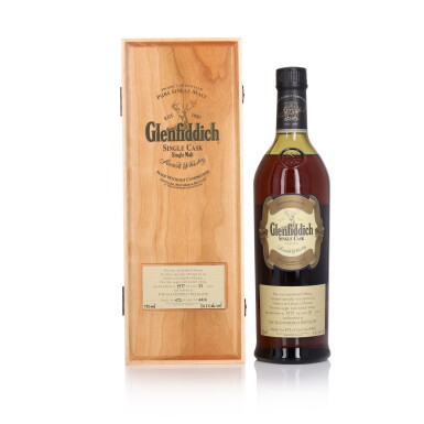 View full screen - View 1 of Lot 1114. Glenfiddich Vintage Reserve 31 Year Old 54.1 abv 1977 (1 bt 75cl).