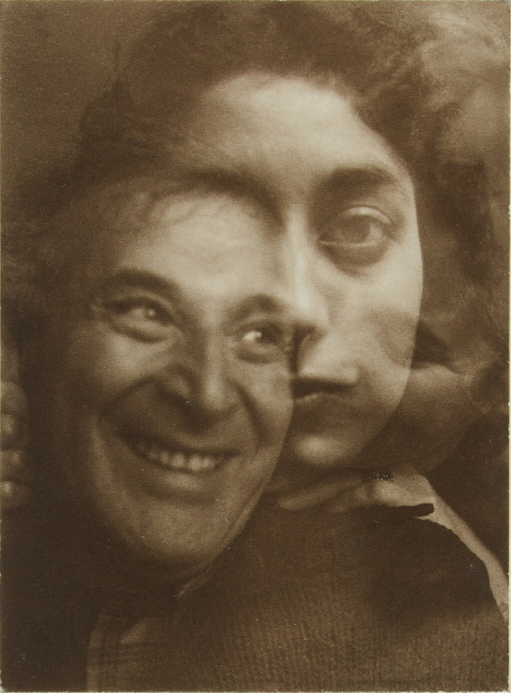 全萤幕检视 - 查看479Double Exposure of Marc Chagall, Ida Chagall, and Rita Pandit的1